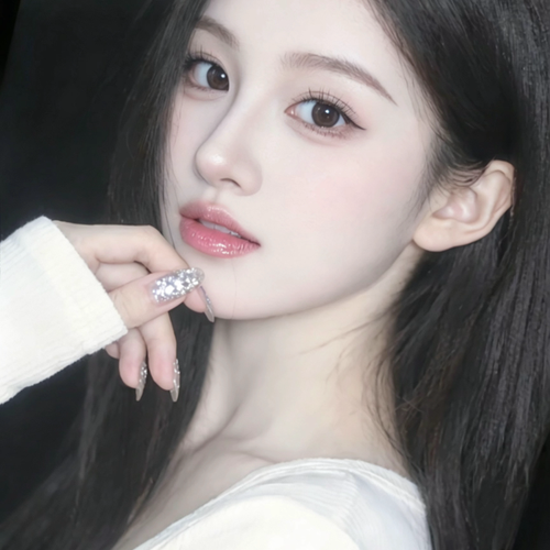 李一桐～的美女聊天室