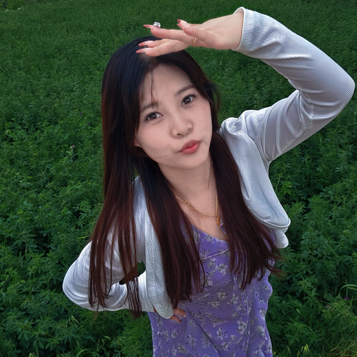 小尖尖～的美女聊天室