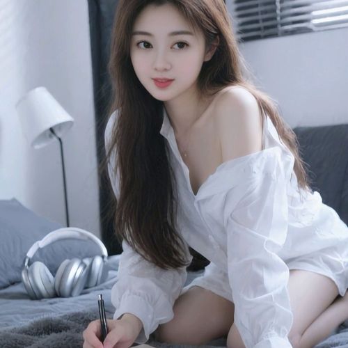新人大桃子的美女聊天室