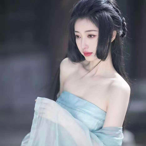 新人-冻梨的美女聊天室