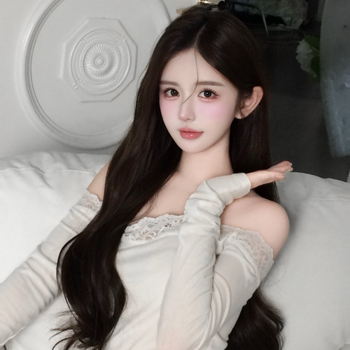 AA黎萤萤.的美女聊天室