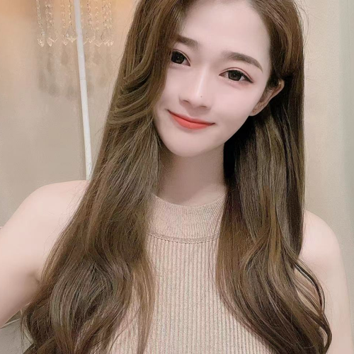 新人欣欣^o^的美女聊天室