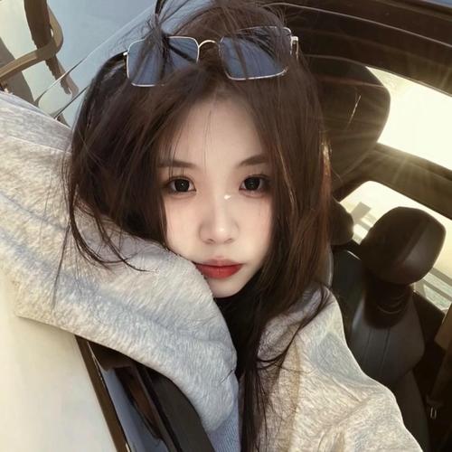 知楠的美女聊天室