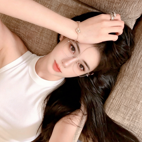 小玥儿❤️荣辱不惊的美女聊天室