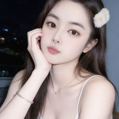 芊芊Hero的美女聊天室