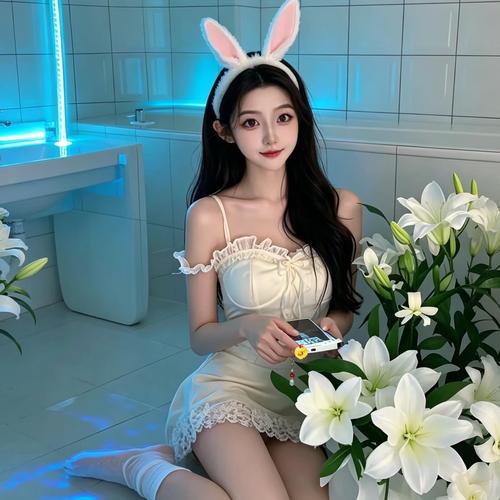 C世纪喜樂樂的美女聊天室