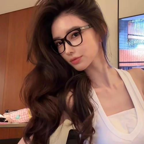 小玥儿❤️好运连连的美女聊天室