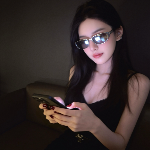 AA高雅泠Líng、的美女聊天室