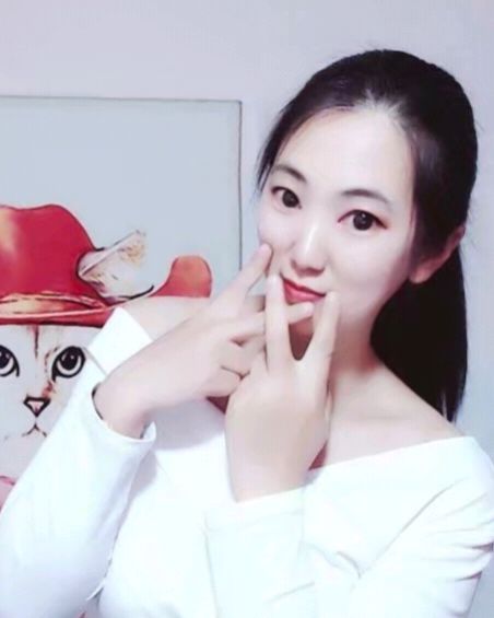 富豪1Wq5T7dDu的美女聊天室
