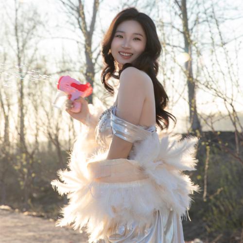 乐乐……的美女聊天室