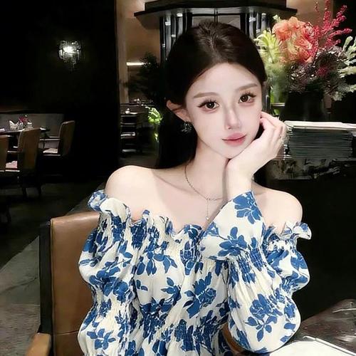 夏瑶儿的美女聊天室