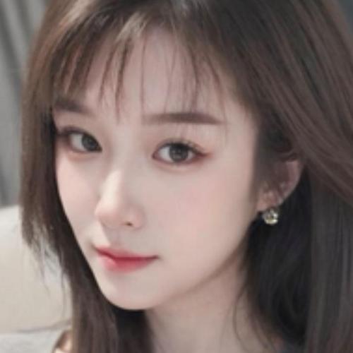 叮当很哇塞的美女聊天室