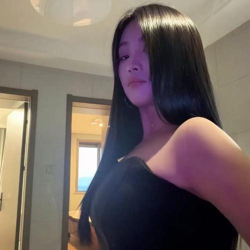 苗族小婉❤️