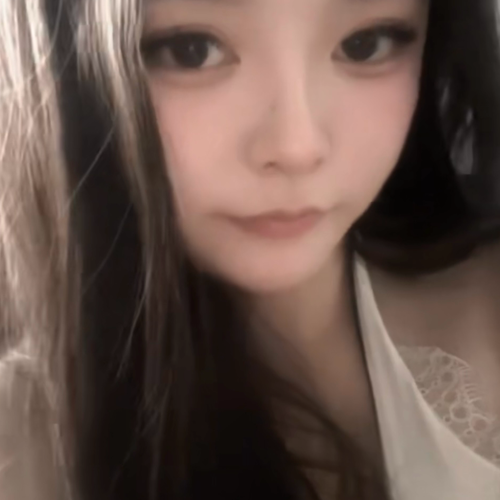 书甜吖的美女聊天室