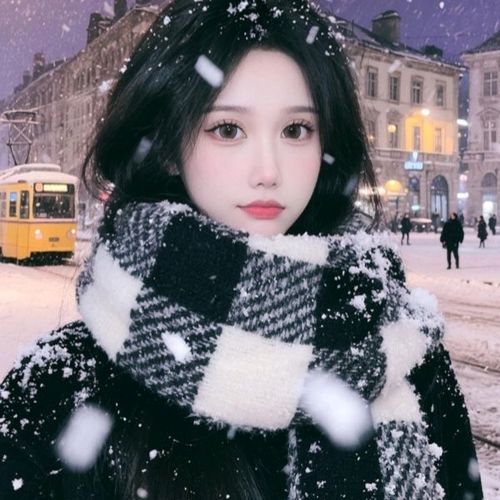 AA茯苓的美女聊天室
