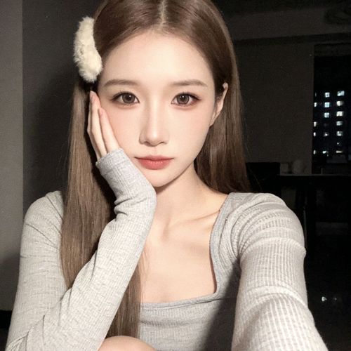 新人懒羊羊~的美女聊天室