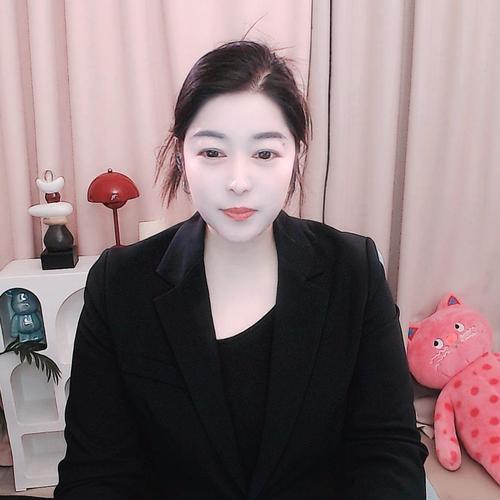 ヅ心誶了b21CN8的美女聊天室